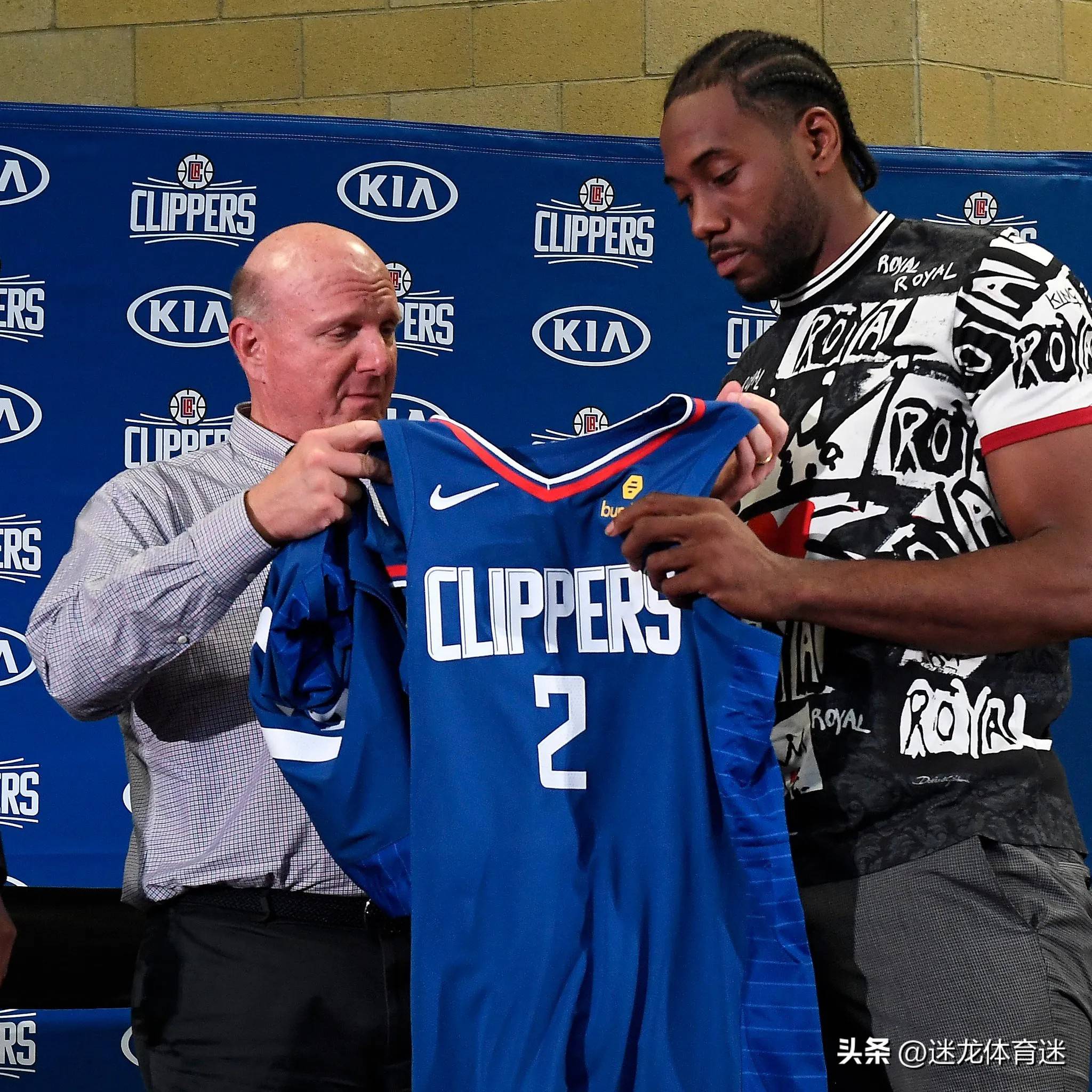 回到了她最 回到了她最