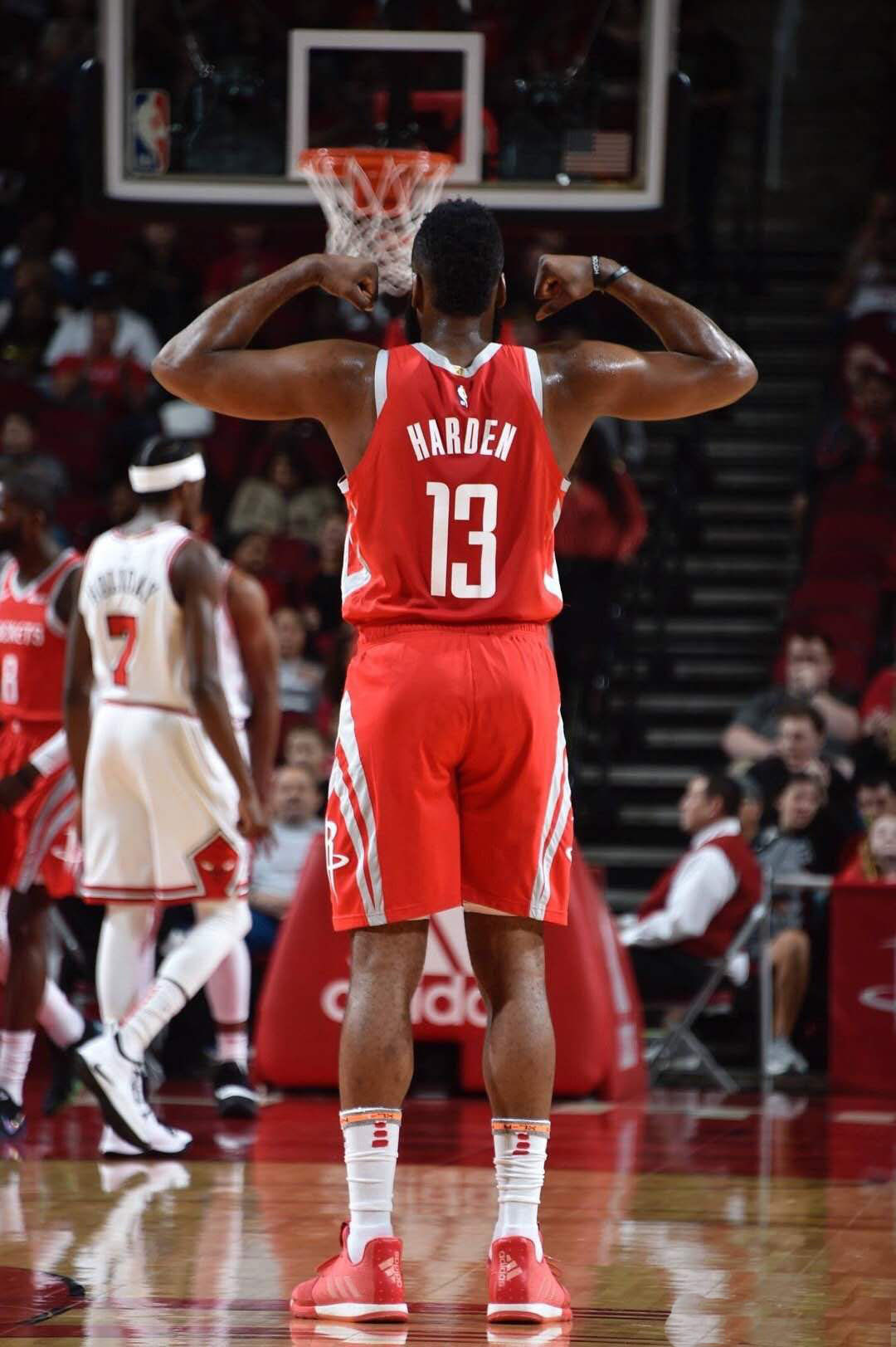 摩金莺队如 摩金莺队如